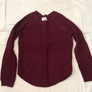 maroon sweater